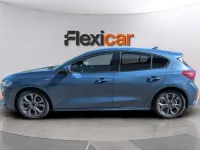 Usado Ford Focus ST-Line 125 CV (91 kW) 2023 Azul Berlina