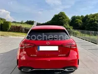 Usado Mercedes A200 156 CV (114 kW) 2018 Rojo Berlina