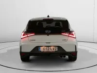 Begagnad Hyundai i20 N Line 101 HK (74 kW) 2022 Vit Sedan