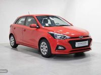 Usado Hyundai i20 75 CV (55 kW) 2018 Rojo