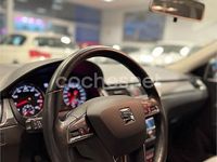 Usado Seat Toledo I-Tech 105 CV (77 kW) 2015 Gris / plata Utilitario