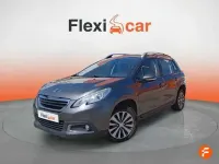 Usado Peugeot 2008 Active 92 CV (67 kW) 2015 Gris SUV