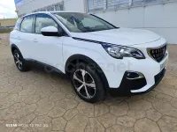 Usado Peugeot 3008 Active 130 CV (95 kW) 2018 Blanco SUV