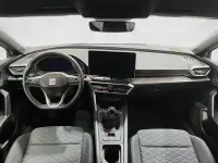Usado Seat Leon FR 150 CV (110 kW) 2025 Blanco Familiar