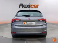 Usado Fiat Tipo 101 CV (74 kW) 2021 Gris