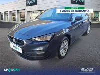 Käytetty Seat Leon Style 117 HP (86 kW) 2025 Harmaa Sedan