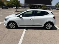 Usado Renault Clio V Business 100 CV (73 kW) 2022 Blanco Berlina