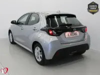 Używany Mazda 2 116 KM (85 kW) 2023 Szary Sedan/Limuzyna