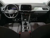 Usado VW T-Roc Life 110 CV (80 kW) 2024 Azul SUV
