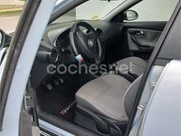 Usado Seat Ibiza Sport 100 CV (73 kW) 2004 Azul Utilitario