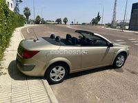 Usado Renault Mégane Cabriolet Dynamique 130 CV (95 kW) 2005 Beige Descapotable
