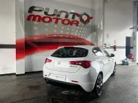 Usado Alfa Romeo Giulietta Super 120 CV (88 kW) 2020 Blanco Utilitario
