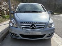 Usado Mercedes B200 136 CV (100 kW) 2009 Azul Monovolumen