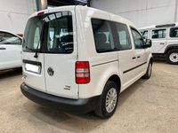 Usado VW Caddy Trendline 102 CV (75 kW) 2014 Blanco Monovolumen