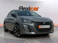 Usado Peugeot 208 Allure 101 CV (74 kW) 2025 Blanco Utilitario