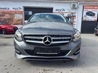 Usado Mercedes B180 122 CV (89 kW) 2017 Gris / plata Monovolumen