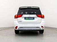 Usado Mitsubishi Outlander 135 CV (99 kW) 2021 Blanco SUV
