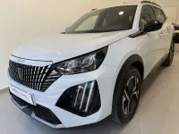 Usado Peugeot 2008 Allure 131 CV (96 kW) 2024 Blanco SUV