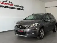 Usado Peugeot 2008 Crossway 120 CV (88 kW) 2017 Gris / plata SUV