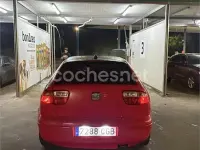 Usado Seat Leon Stella 105 CV (77 kW) 2003 Rojo Utilitario