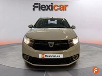 Usado Dacia Sandero Comfort 95 CV (69 kW) 2019 Blanco Utilitario