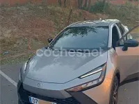 Usado Toyota C-HR Advance 140 CV (102 kW) 2024 Gris / plata SUV