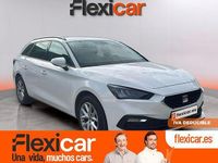 Usado Seat Leon Style 115 CV (84 kW) 2023 Blanco Familiar
