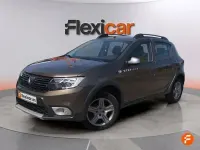 Usado Dacia Sandero Comfort 90 CV (66 kW) 2020 Verde