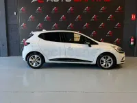 Usado Renault Clio IV LIMITED 90 CV (66 kW) 2016 Blanco Berlina