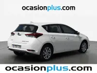 Używany Toyota Auris Hybrid Active 136 KM (100 kW) 2015 Biały Hatchback