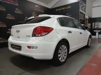 Usado Chevrolet Cruze LS 124 CV (91 kW) 2012 Blanco Berlina
