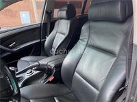 Usado BMW 525 177 CV (130 kW) 2007 Gris / plata Familiar