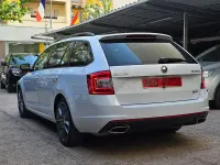 Usado Skoda Octavia RS 184 CV (135 kW) 2014 Blanco Familiar