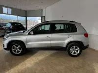 Usado VW Tiguan Business 140 CV (102 kW) 2016 Gris SUV