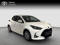 Usado Toyota Yaris Hybrid Active 116 CV (85 kW) 2022 Blanco Berlina