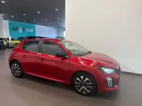 Usado Peugeot 208 Active 100 CV (73 kW) 2024 Rojo Utilitario