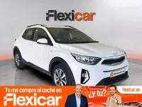 Usado Kia Stonic 84 CV (61 kW) 2023 Blanco SUV