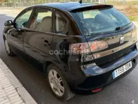Usado Seat Ibiza Reference 100 CV (73 kW) 2006 Negro Utilitario