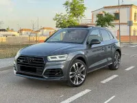 Usado Audi SQ5 Comfort 354 CV (260 kW) 2018 Gris / plata SUV