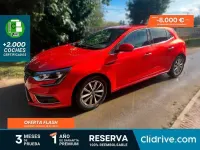 Usado Renault Mégane Life 101 CV (74 kW) 2017 Rojo Utilitario