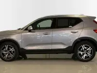 Nuevo Volvo XC40 Core 163 CV (119 kW) 2026 Gris / plata SUV