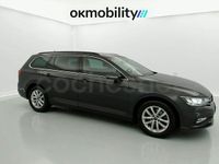 Usado VW Passat 150 CV (110 kW) 2021 Negro Familiar