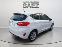 Usado Ford Fiesta Trend 85 CV (62 kW) 2018 Blanco Utilitario