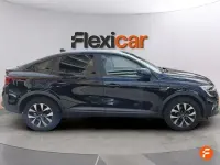 Begagnad Renault Arkana Evolution 145 HK (106 kW) 2023 Svart SUV