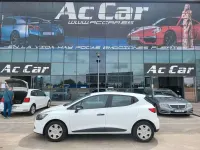 Usado Renault Clio IV Business 75 CV (55 kW) 2016 Blanco Utilitario
