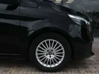 Usado Mercedes V300 Avantgarde 239 CV (175 kW) 2023 Negro Monovolumen