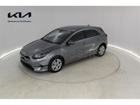 Usado Kia Ceed 100 CV (73 kW) 2025 Gris / plata Utilitario
