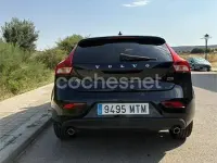 Usado Volvo V40 120 CV (88 kW) 2019 Negro Berlina