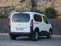 Usado Peugeot Rifter Active 102 CV (75 kW) 2021 Blanco Monovolumen
