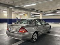 Usado Mercedes C220 Classic 143 CV (105 kW) 2003 Beige Berlina